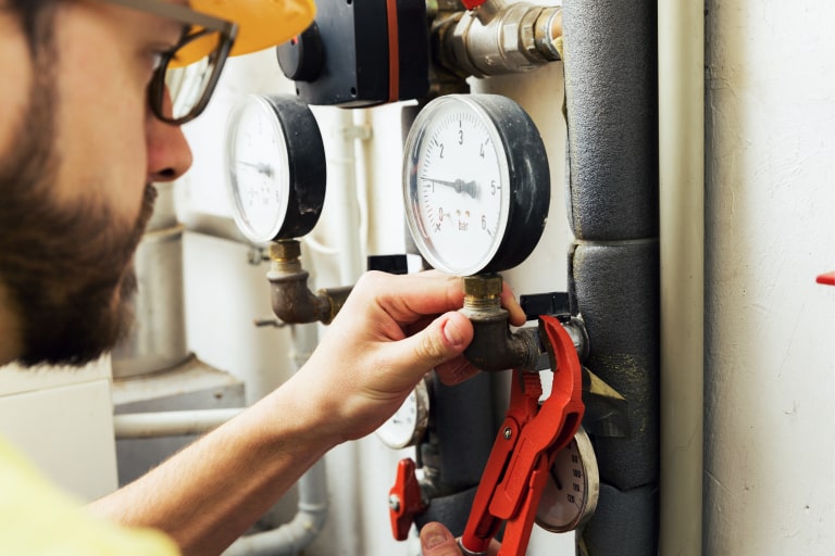 Plumber fixing gauges